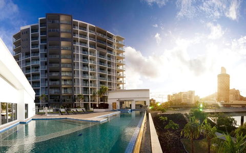 Oaks Gateway On Palmer - Accommodation Search 0