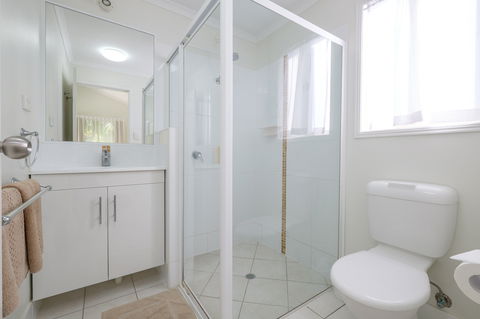 Barney Beach Accommodation Centre - Accommodation Search 2