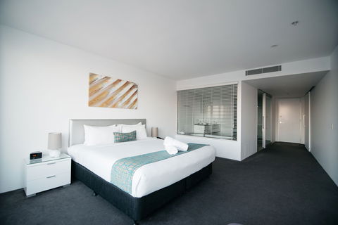 Q1 Resort & Spa - Accommodation Search 2
