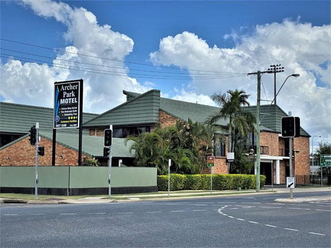 Archer Park Motel - Accommodation Search 0