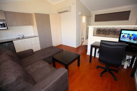 Aspen Karratha Village - Accommodation Search 9