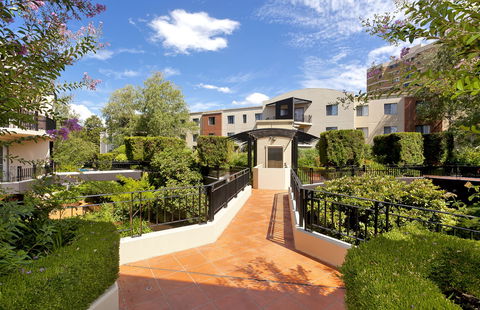 Astra Apartments The Griffin - Accommodation Search 1