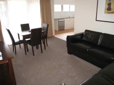 Forrest Hotel & Apartments - Accommodation Search 3