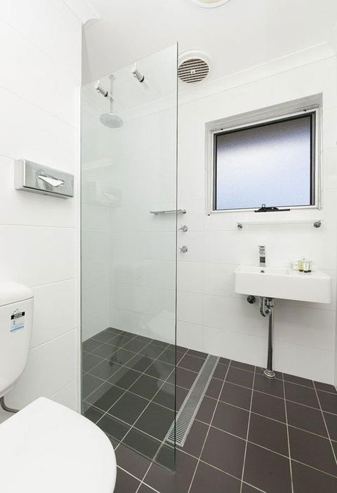 Forrest Hotel & Apartments - Accommodation Search 5