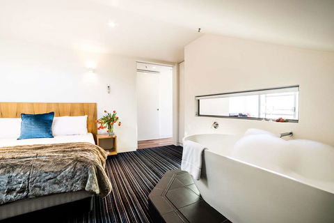 Salamanca Wharf Hotel - Accommodation Search 2