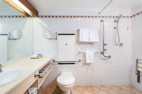 Adelaide Inn - Accommodation Search 2