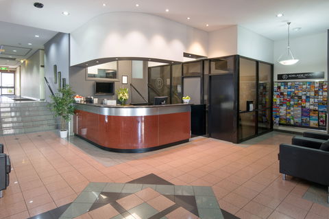 Adelaide Riviera Hotel - Accommodation Search 1