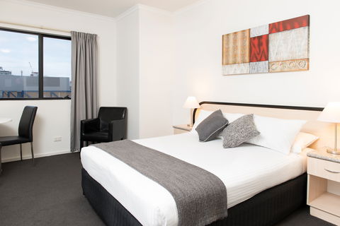 Adelaide Riviera Hotel - Accommodation Search 2