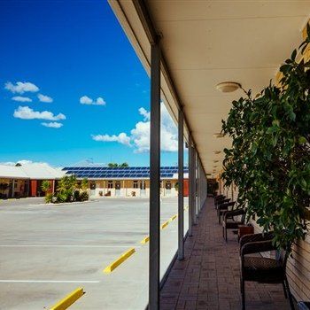 MAS Country Club Motor Inn - Accommodation Search 2