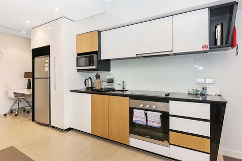 Astra Apartments Perth - Accommodation Search 16