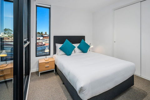 Anchorage Apartments Hampton - Accommodation Search 8
