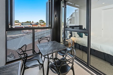 Anchorage Apartments Hampton - Accommodation Search 9