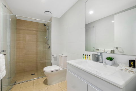 Astra Apartments Newcastle - Accommodation Search 3
