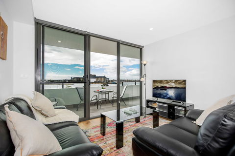 Astra Apartments Newcastle - Accommodation Search 8