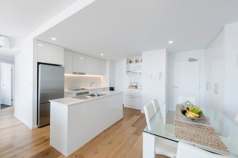 Astra Apartments Newcastle - Accommodation Search 12