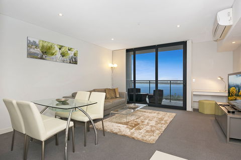 Astra Apartments Perth - Accommodation Search 7