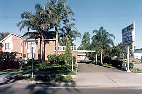 Avaleen Lodge Motor Inn - Accommodation Search 0