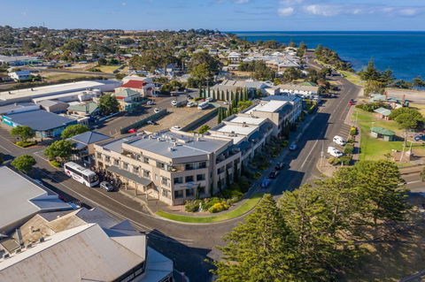 Aurora Ozone Hotel - Accommodation Search 0