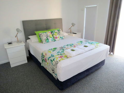 The Shores Holiday Apartments - Accommodation Search 1