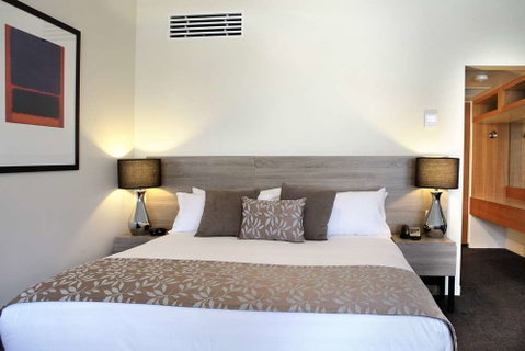 Dingley International Hotel - Accommodation Search 10