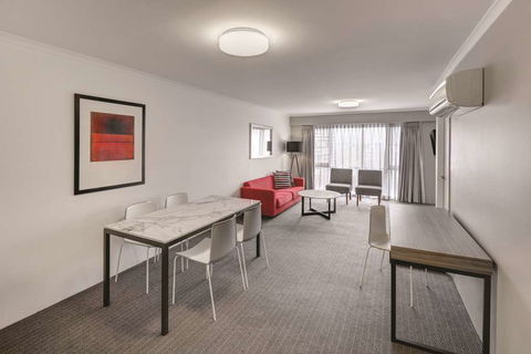 Adina Serviced Apartments James Court - Accommodation Search 5