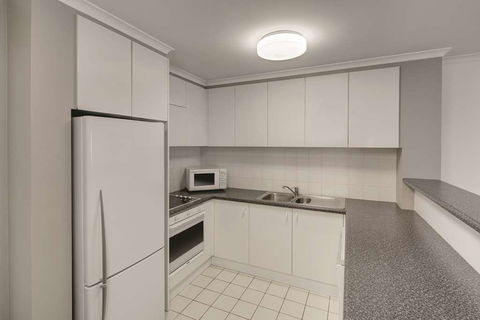 Adina Serviced Apartments James Court - Accommodation Search 7