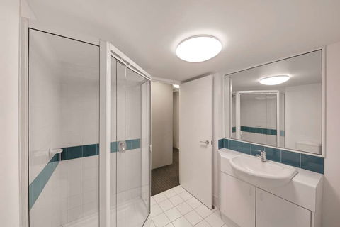 Adina Serviced Apartments James Court - Accommodation Search 8