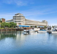 Shangri-La Hotel The Marina - Accommodation Search