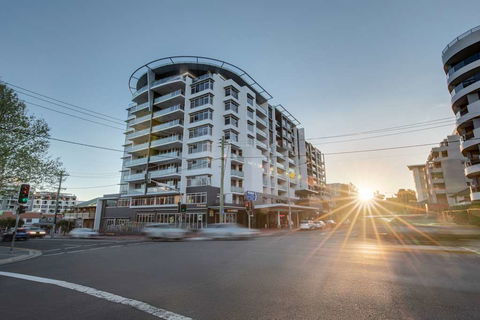 Adina Apartment Hotel Wollongong - Accommodation Search 0