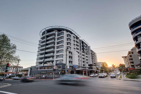 Adina Apartment Hotel Wollongong - Accommodation Search 2