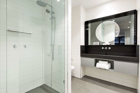 Tyrian Serviced Apts Albert Park Lane - Accommodation Search 1