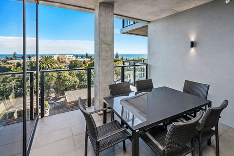 Anchorage Apartments Hampton - Accommodation Search 5