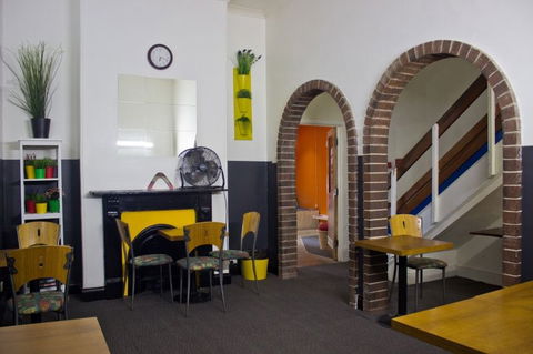 Adelaide Travellers Inn - Accommodation Search 0
