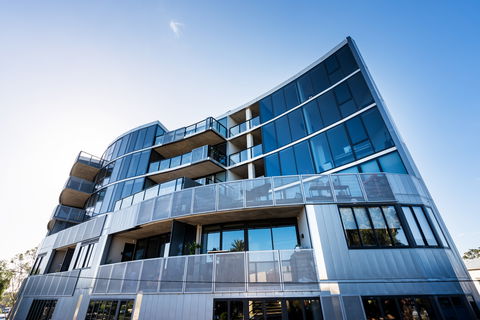 Anchorage Apartments Hampton - Accommodation Search 0