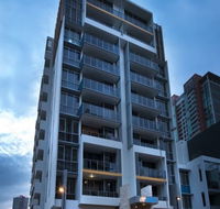 Meriton Suites Southport - Accommodation Search