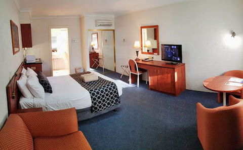 Amber Court Motor Inn - Accommodation Search 1