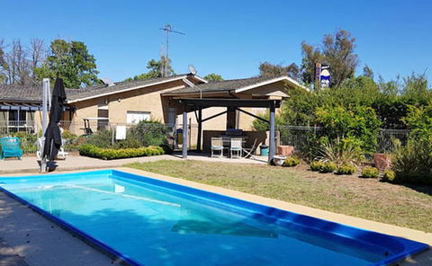 Amber Court Motor Inn - Accommodation Search 2