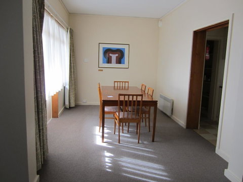 University House - ANU - Accommodation Search 37