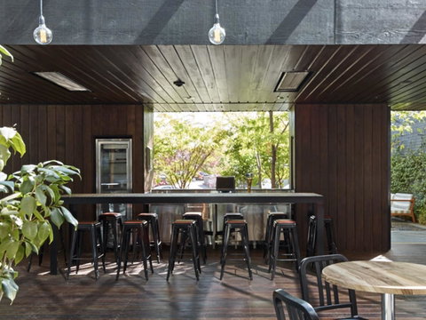 Little National Hotel Canberra - Accommodation Search 21