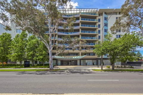 Pacific Suites Canberra - Accommodation Search 4
