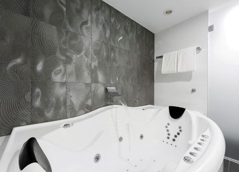 Avenue Hotel Canberra - Accommodation Search 4