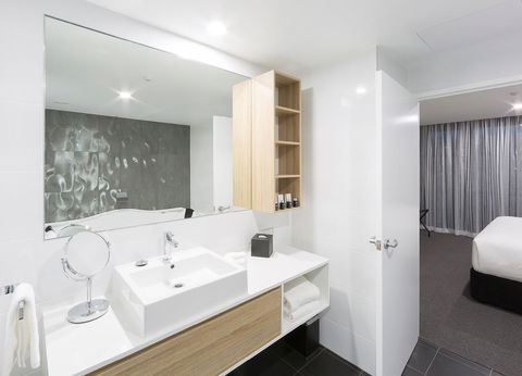 Avenue Hotel Canberra - Accommodation Search 11