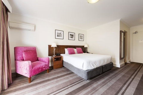 Mercure Canberra - Accommodation Search 11