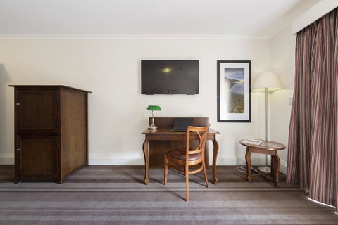 Mercure Canberra - Accommodation Search 12
