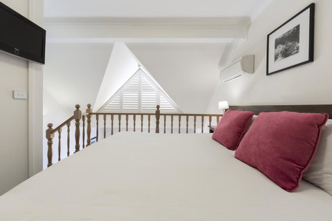 Mercure Canberra - Accommodation Search 15