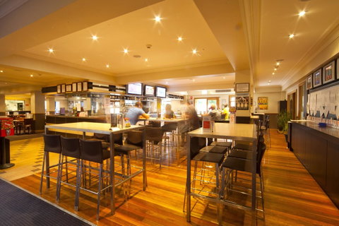 Mercure Canberra - Accommodation Search 34