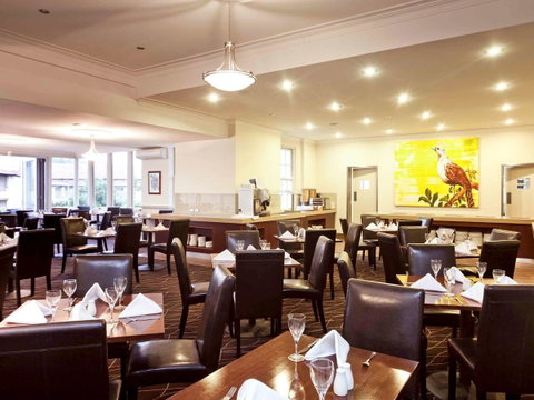 Mercure Canberra - Accommodation Search 40