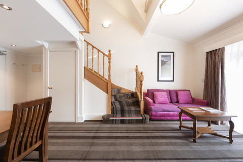 Mercure Canberra - Accommodation Search 6