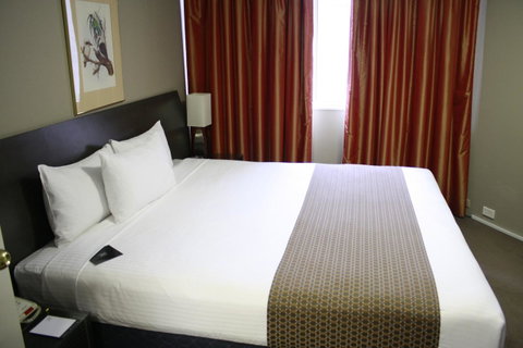 Pavilion On Northbourne - Accommodation Search 13
