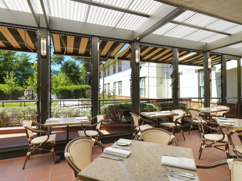 Hotel Kurrajong Canberra - Accommodation Search 24